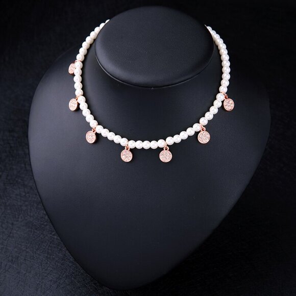 PEARL NECKLACE - Picture 3 of 8